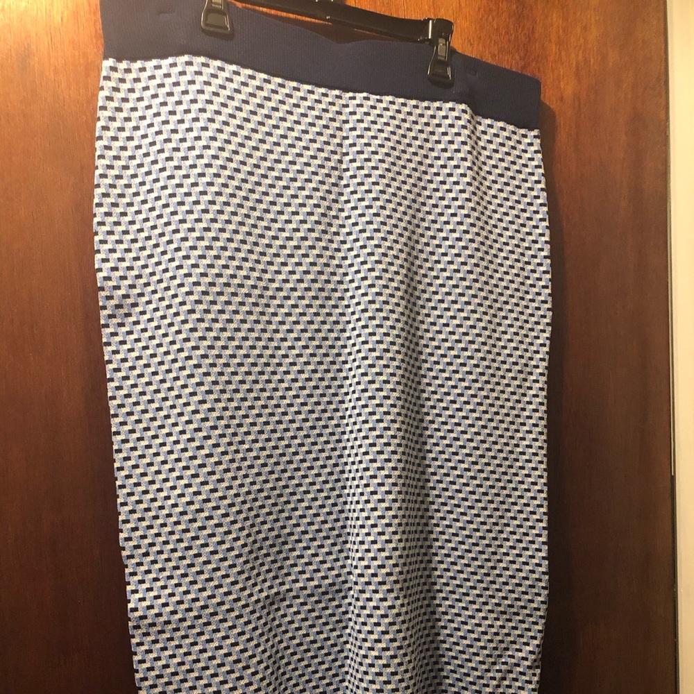 Navy Blue (w/ accents) pencil skirt